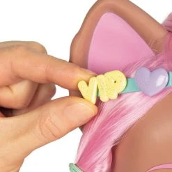 IMC TOYS VIP Pets - Styling Head - Nyla - Frisierkopf 6 IMC TOYS VIP Pets - Styling Head - Nyla - Frisierkopf -Zapf Creation shop 233006 8421134711907 imctoys vip mega pet nyla 03